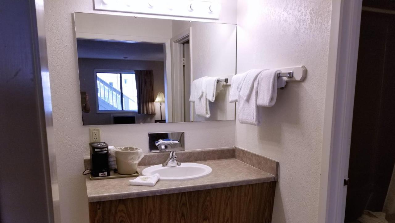 Keystone Boardwalk Inn And Suites Eksteriør billede